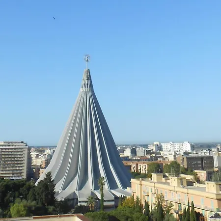 Amuni' Oda ve Kahvaltı